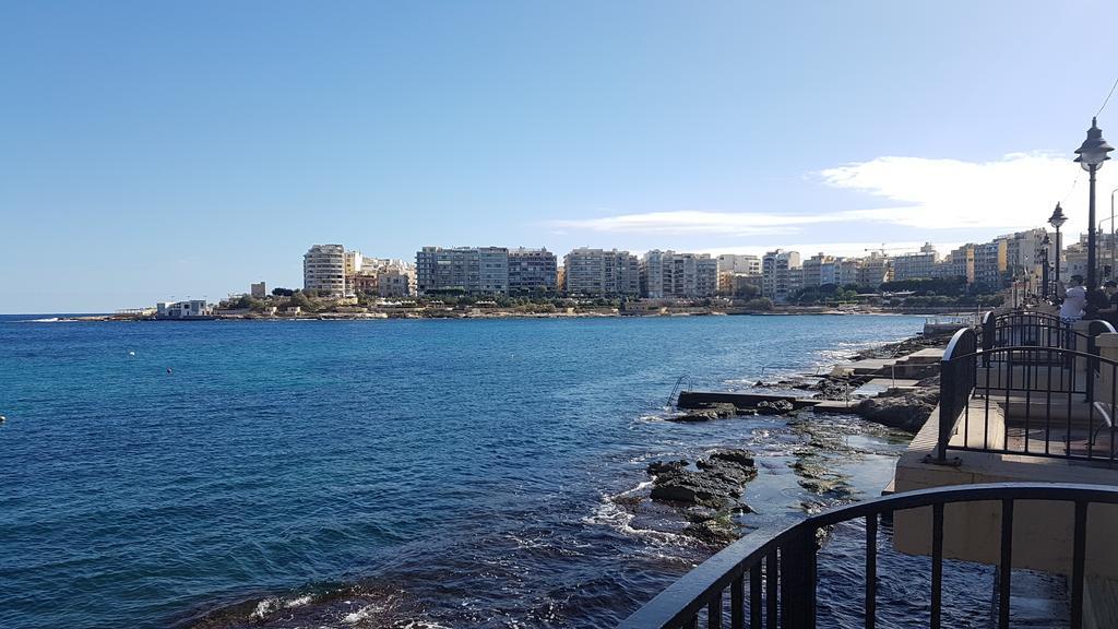 Spinola Seafront Apartment Saint Julian's Luaran gambar